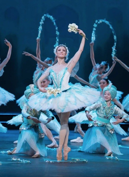 LE CORSAIRE 26-27